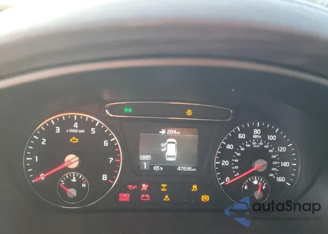 2019 Kia Sorento L z USA, uszkodzony, nr VIN 5XYPGDA34KG438074